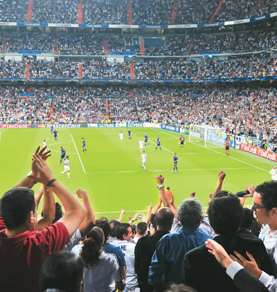 社交媒体上 社交媒体上